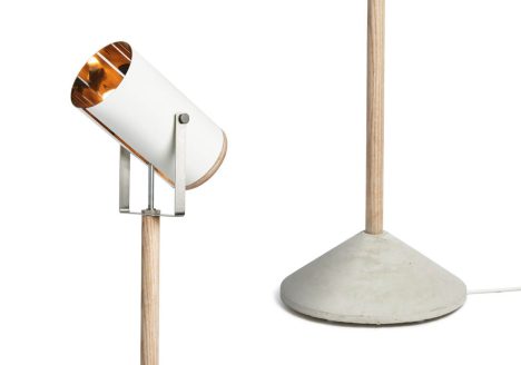 vloerlamp met een betonnen kegel als voet en een weggewerkt snoer